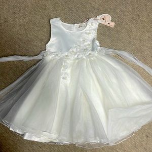 Doe a dear flower girls dress